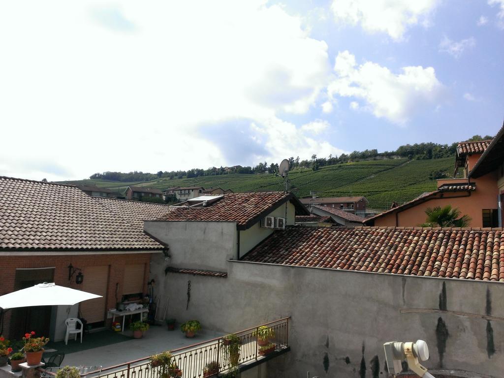 Rossobarolo Hotel Exterior photo
