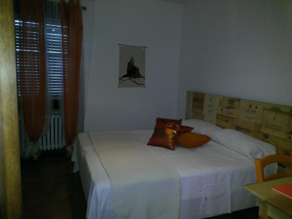Rossobarolo Hotel Exterior photo